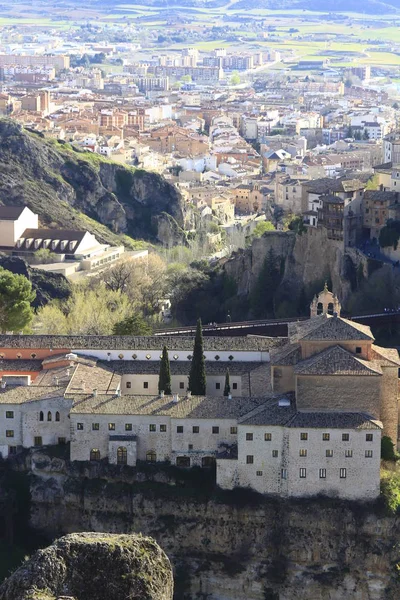 スペイン、クエンカの古い修復された修道院 — ストック写真