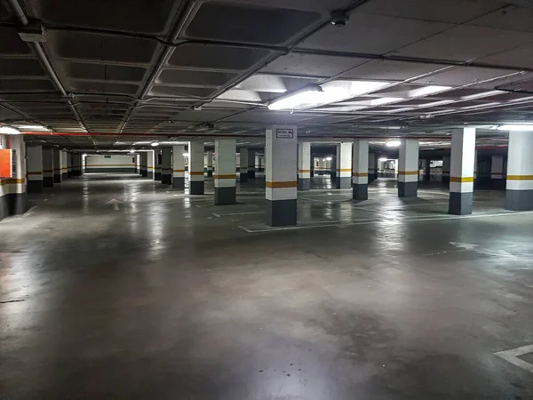 Madrid Spanje 2019 Algemeen Zicht Een Moderne Ondergrondse Parking — Stockfoto