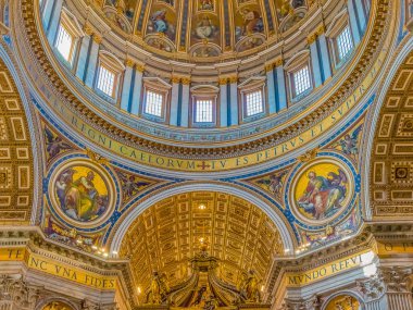 Saint Peter's Bazilikası Vatikan süslü iç