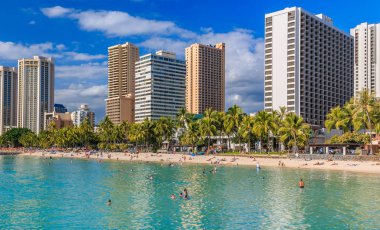 Waikiki beach ve Hawaii Honolulu manzarası