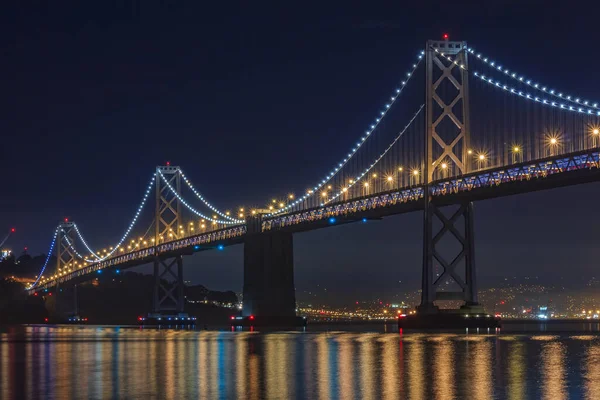 Puente Bahía San Francisco Una Noche Clara Iluminado Por Luces — Foto de Stock