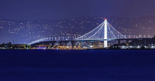 San Francisco Dan Oakland Uzanan Yeni Bay Köprüsü Nün Panorama — Stok fotoğraf