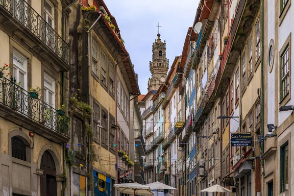 Πόρτο Πορτογαλία Μαΐου 2018 Άθλια Πρόσοψη Παραδοσιακών Πολύχρωμων Πορτογαλικών Σπιτιών — Φωτογραφία Αρχείου