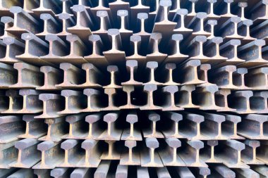 demiryolu parça yığını