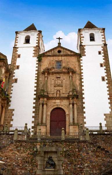 Caceres San Francisco Javier kerk Spanje — Stockfoto