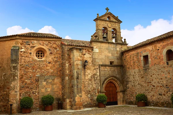 Caceres St Paul kláštera ve Španělsku Extremadura — Stock fotografie