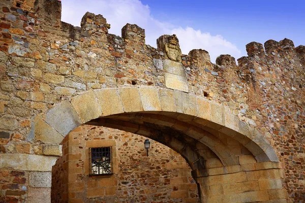 Caceres Arco de la Estrella arch in Spagna — Foto Stock