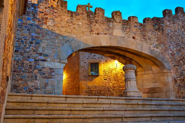 Caceres Arco de la Estrella arch in Spain — стокове фото