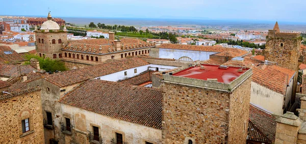 Caceres อนุสาวรีย์เมือง Extremadura สเปน — ภาพถ่ายสต็อก