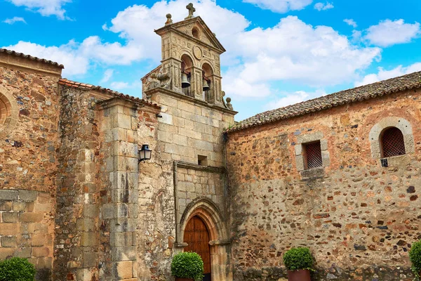 Caceres San Pablo kloster i Spanien — Stockfoto