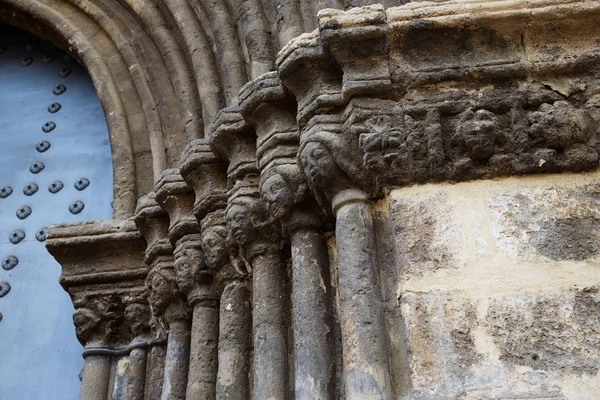 Sevilla Omnium Sanctorum kerk in Spanje — Stockfoto