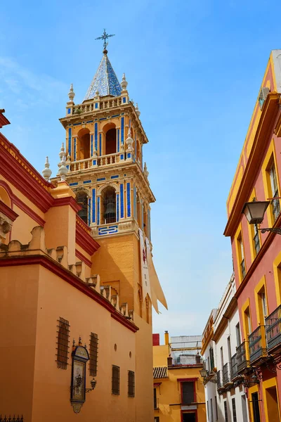 Sevilla Santa Ana kerk in Spanje in Triana — Stockfoto