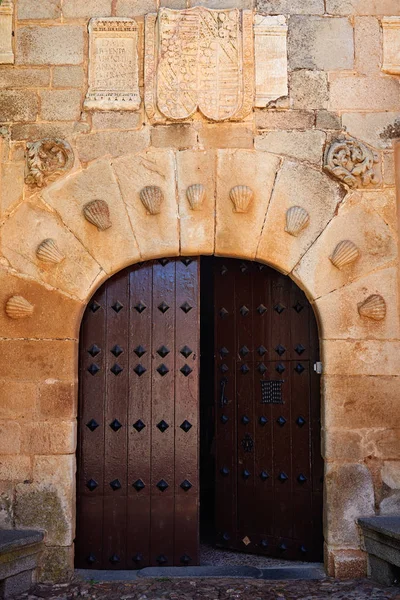 Torremejia-Fassade in der Nähe von Merida in Extremadura — Stockfoto