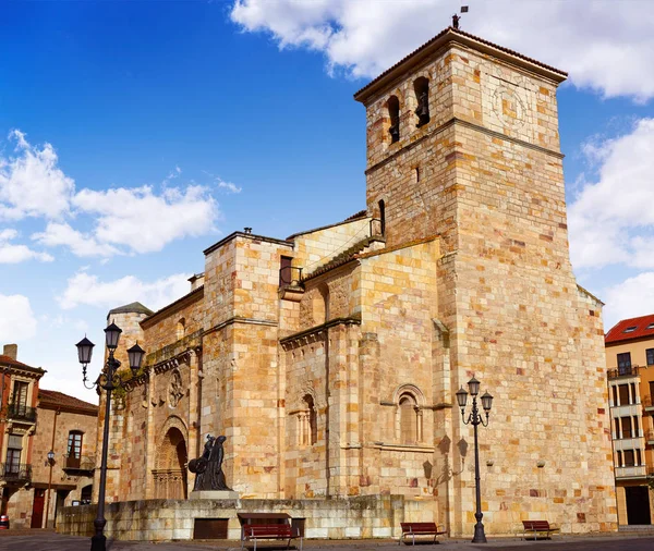 Zamora San Juan church i Plaza Mayor Spanien — Stockfoto