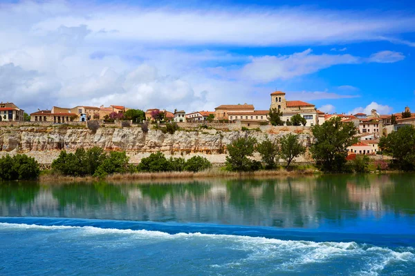 Skyline di Zamora dal fiume Duero di Spagna — Foto Stock