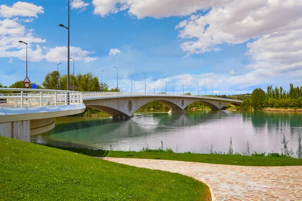 Zamora Poetas híd a Duero folyó Spanyolország — Stock Fotó