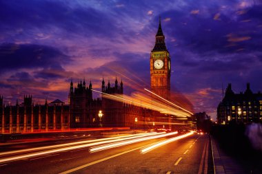 Londra İngiltere'de Big ben Saat Kulesi