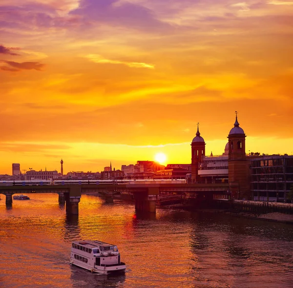 A St Paul Pauls Thames London naplementében — Stock Fotó