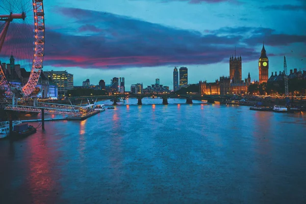 London sunset skyline Bigben and Thames — Stock Photo, Image