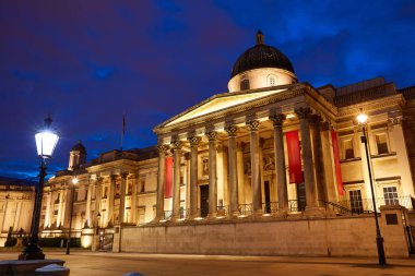 Trafalgar Meydanı'nda Londra Ulusal Galelery