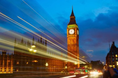 Londra İngiltere'de Big ben Saat Kulesi