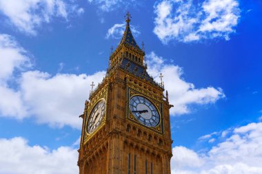 Londra İngiltere'de Big ben Saat Kulesi