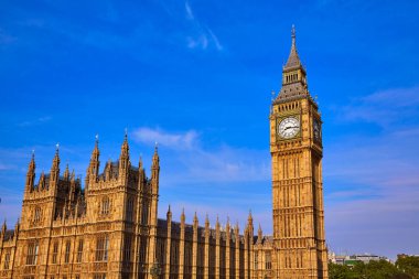 Londra İngiltere'de Big ben Saat Kulesi