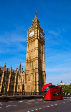 Big Ben Saat Kulesi ve Londra otobüs
