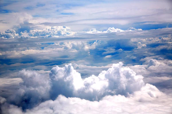 Nuvens aeronaves marítimas vista aérea dramática — Fotografia de Stock