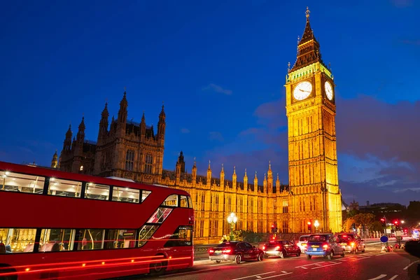 Big Ben-klokkentoren met London Bus — Stockfoto