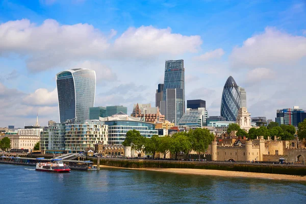 Londra finans bölgesine manzarası kare mil — Stok fotoğraf