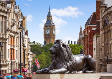 İngiltere'de Londra Trafalgar Meydanı