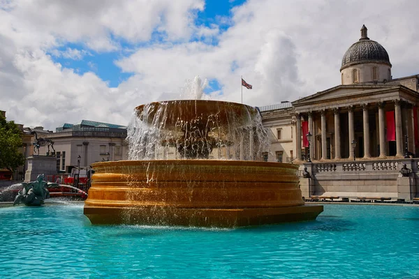 Londen Trafalgar Square in Verenigd Koninkrijk — Stockfoto