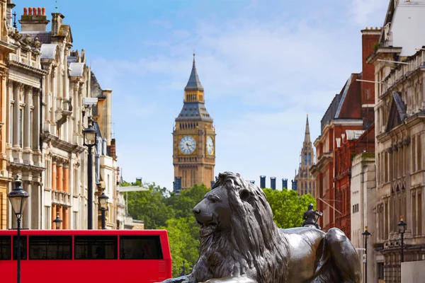 Londýn Trafalgarské náměstí ve Velké Británii — Stock fotografie