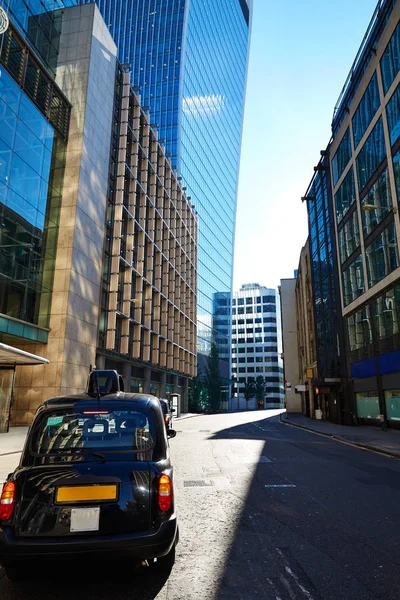 ロンドンの金融地区の通りのスクエア マイル英国 — ストック写真
