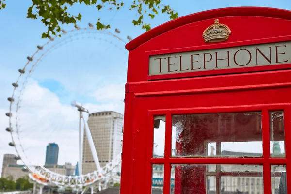 Londres vieja cabina de teléfono rojo en Inglaterra —  Fotos de Stock
