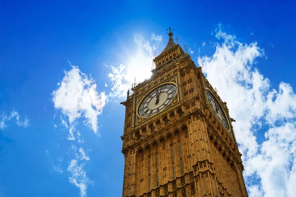 Big Ben London Tour de l'horloge au Royaume-Uni Tamise — Photo