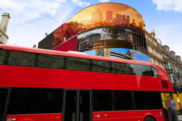 Piccadilly Circus London digitaler Fotomount — Stockfoto