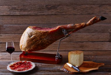 İber jambon pata negra İspanya'dan