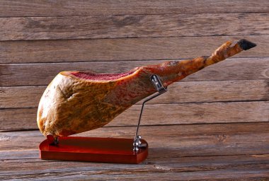 İber jambon pata negra İspanya'dan