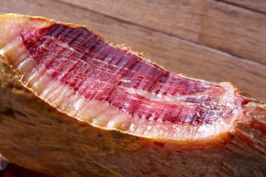 İber jambon pata negra İspanya'dan