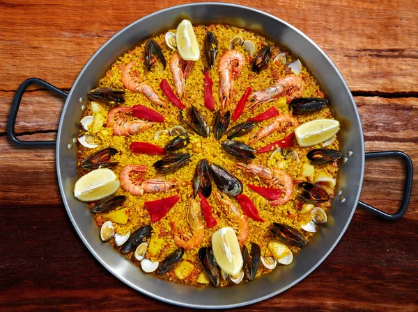 Seafood paella from Spain Valencia recipe — Stock Photo, Image