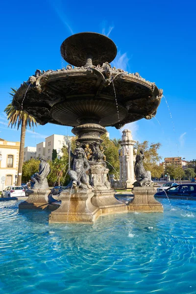 Fontana Alameda Albereda del 1878 a Valencia — Foto Stock