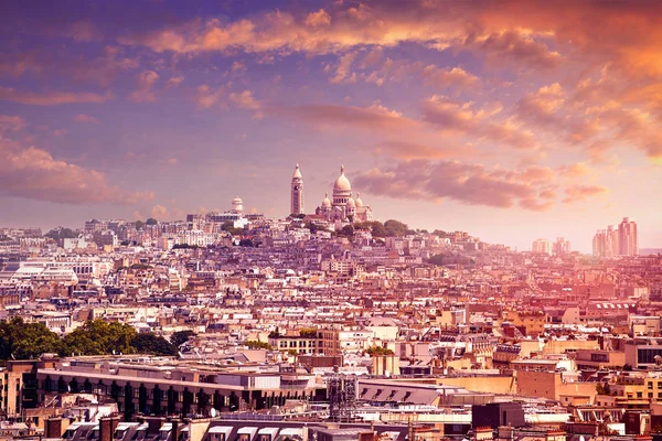 Parijs skyline en sacre coeur kathedraal Frankrijk — Stockfoto