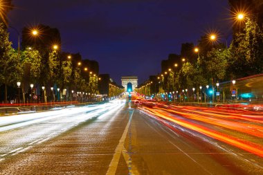 Arc de Triomphe Paris kemer zafer