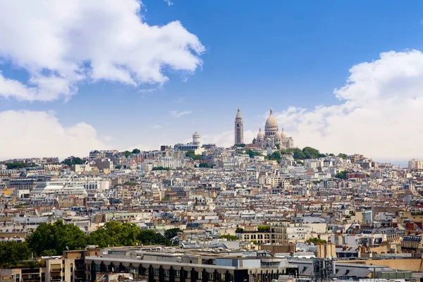 Skyline de París y sacre coeur catedral Francia — Foto de Stock