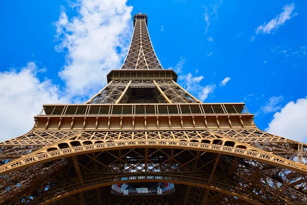 Eiffel tower in Paris France — Stock Photo, Image