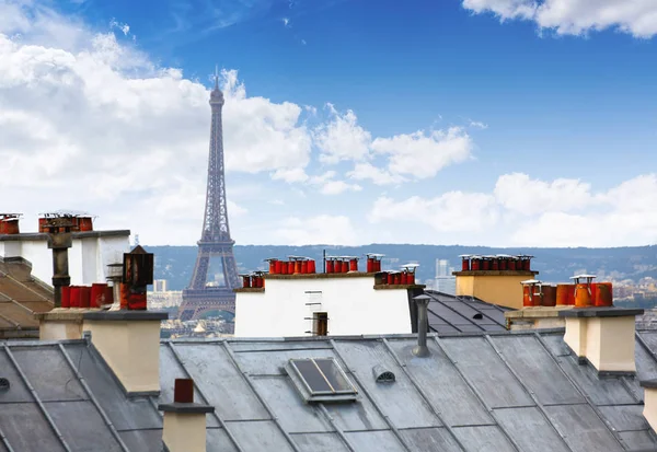 Línea aérea del horizonte de París desde Montmartre — Foto de Stock