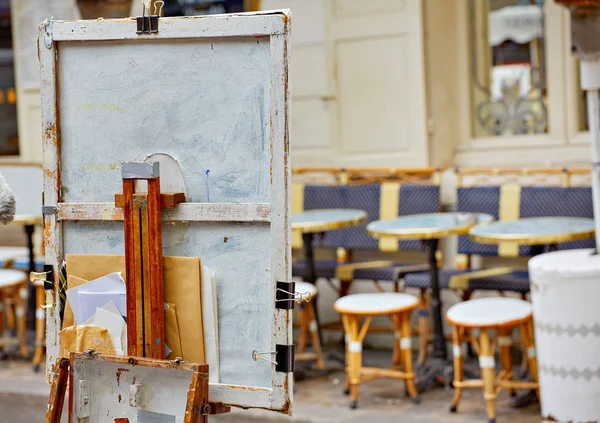 Montmartre painters place du Tertre canvas — Stock Photo, Image