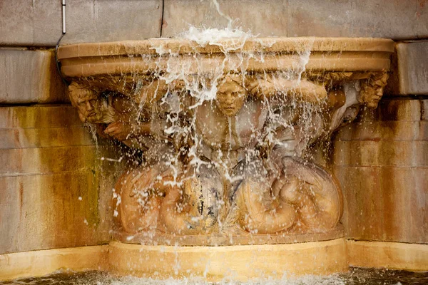 Paris fountain in Montmartre Sacre Coeur — Stock Photo, Image